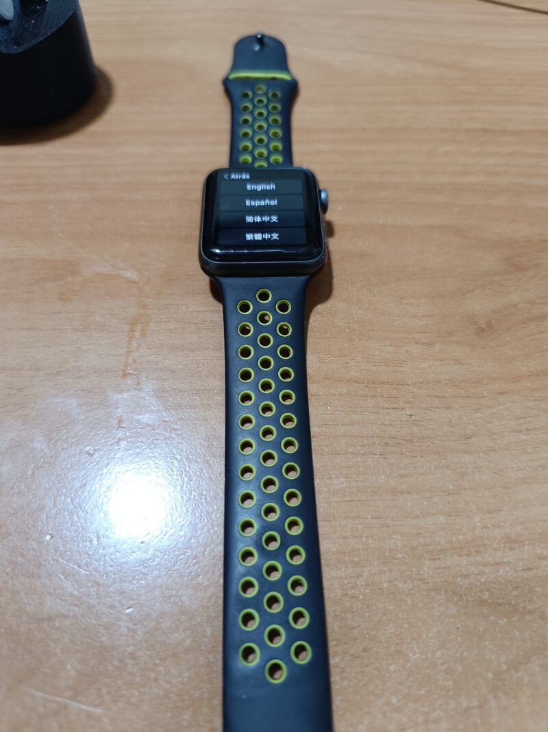 Apple watch serie 3 42mm Nike