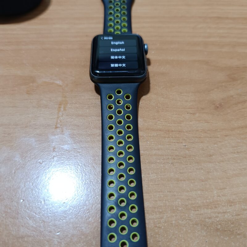 Apple watch serie 3 42mm Nike